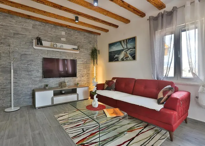 아파트 Angela With Old Town View *