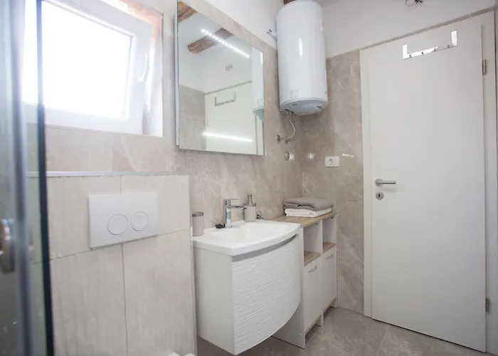 아파트 Angela With Old Town View *