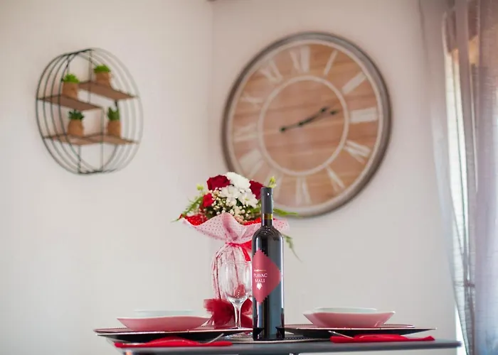 아파트 Angela With Old Town View